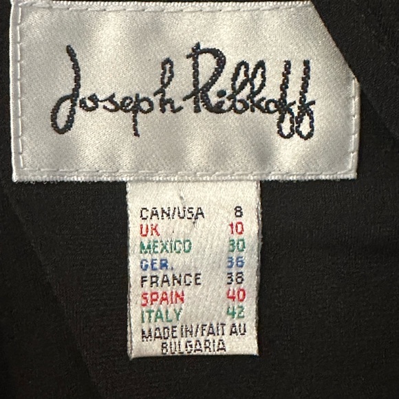 M3 - #76 Joseph ribkoff black top size 8 - Picture 4 of 9